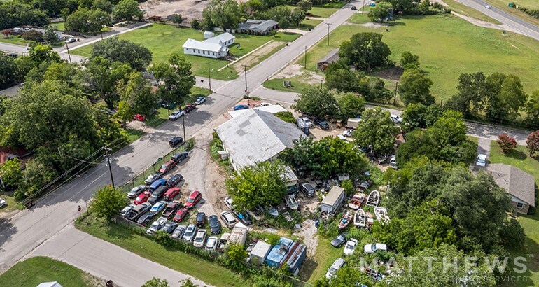 1124 Blanco St, Lockhart, TX à vendre - Photo de l’immeuble – Image 2 sur 3