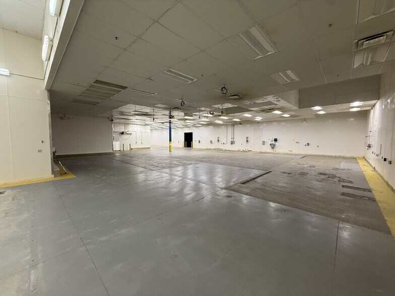 2414 Boeing Way, Stockton, CA à louer - Photo intérieure – Image 3 sur 7