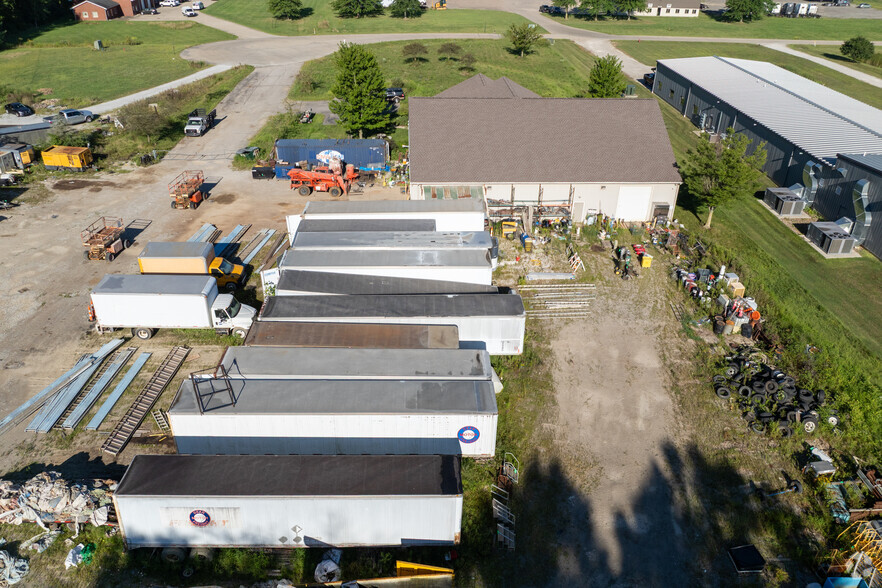 12409 Eaton Commerce Pky, Columbia Station, OH à vendre - Aérien – Image 2 sur 5