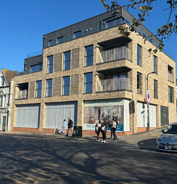 1A Hoe St, Londres à louer - Photo de l’immeuble – Image 2 sur 3