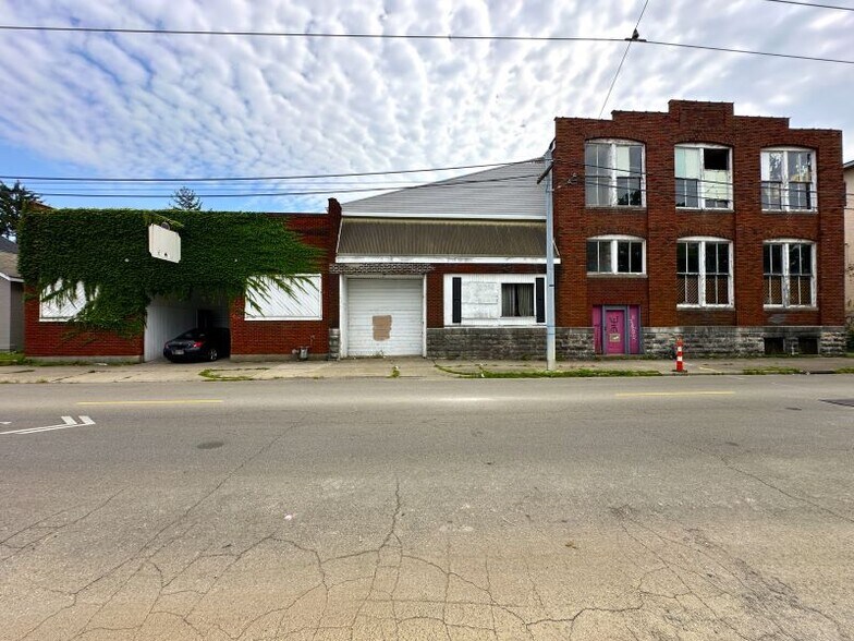 346-352 Xenia Ave, Dayton, OH à louer - Photo de l’immeuble – Image 2 sur 4