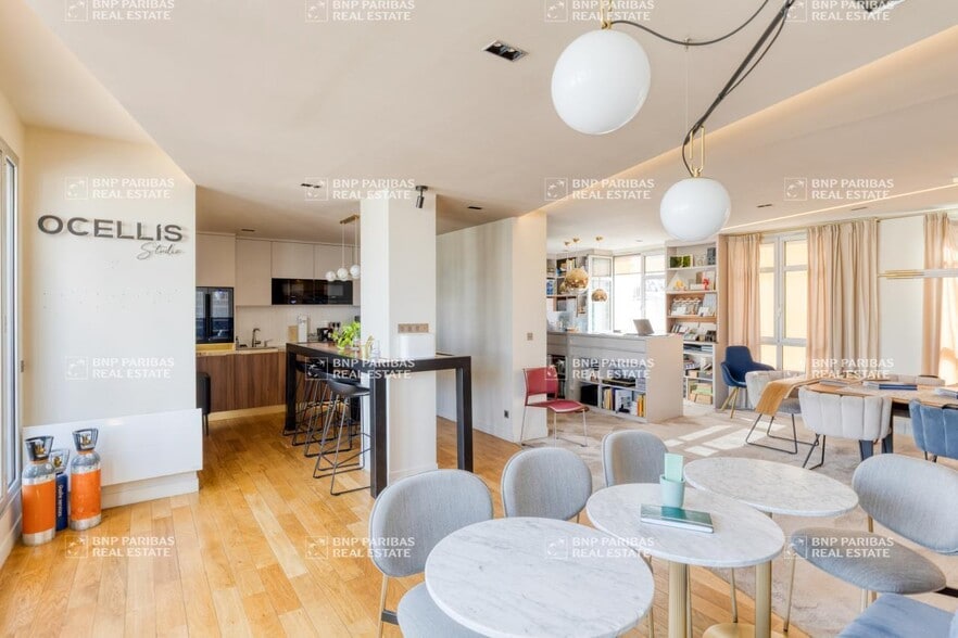 3 Rue Charcot, Neuilly-sur-Seine à louer - Photo de l’immeuble – Image 3 sur 21