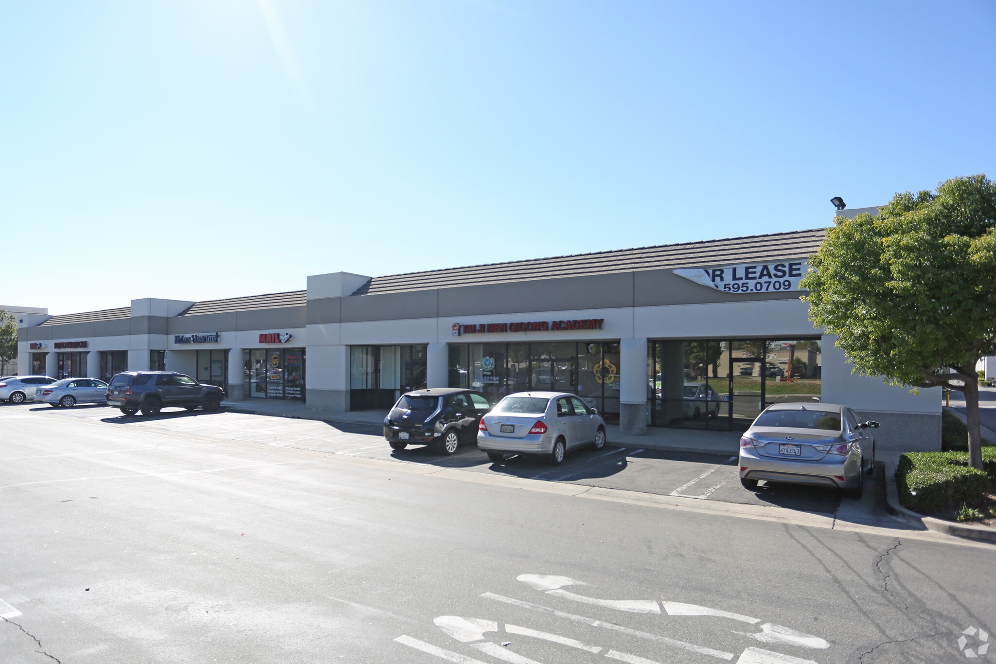 20265 E Valley Blvd, Walnut, CA à louer Photo principale– Image 1 sur 4