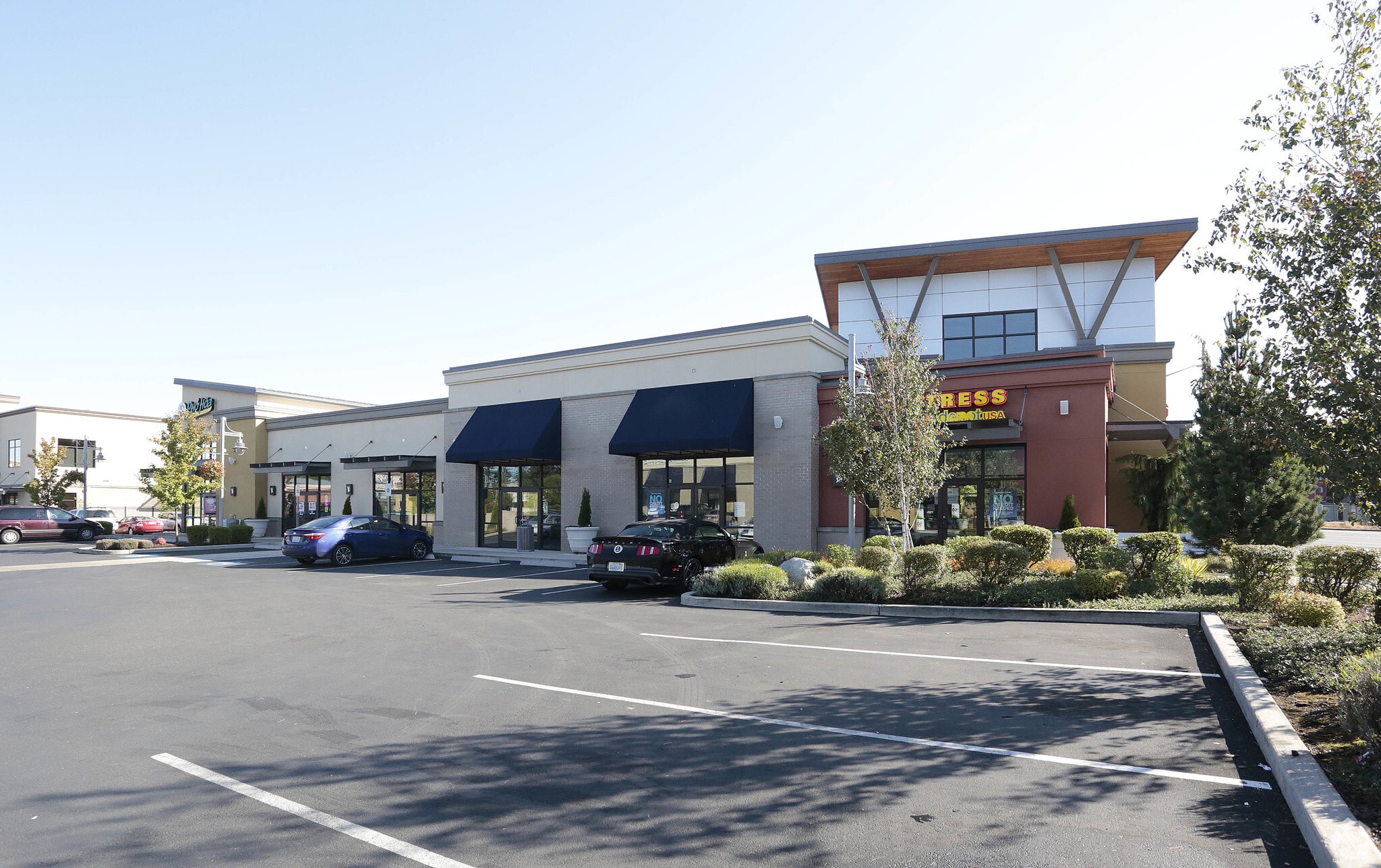 8048 Martin Way E, Lacey, WA à vendre Photo principale– Image 1 sur 4