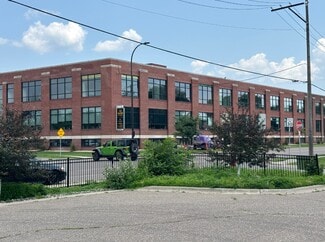 Plus de détails pour 1621-1701 E Hennepin Ave, Minneapolis, MN - Bureau à louer