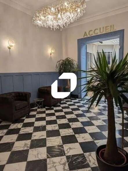 Bureau dans Saint-Saulve à louer - Photo de l’immeuble – Image 3 sur 12