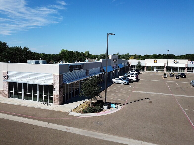 6103 Hillside Rd, Amarillo, TX à louer - Photo de l’immeuble – Image 2 sur 12
