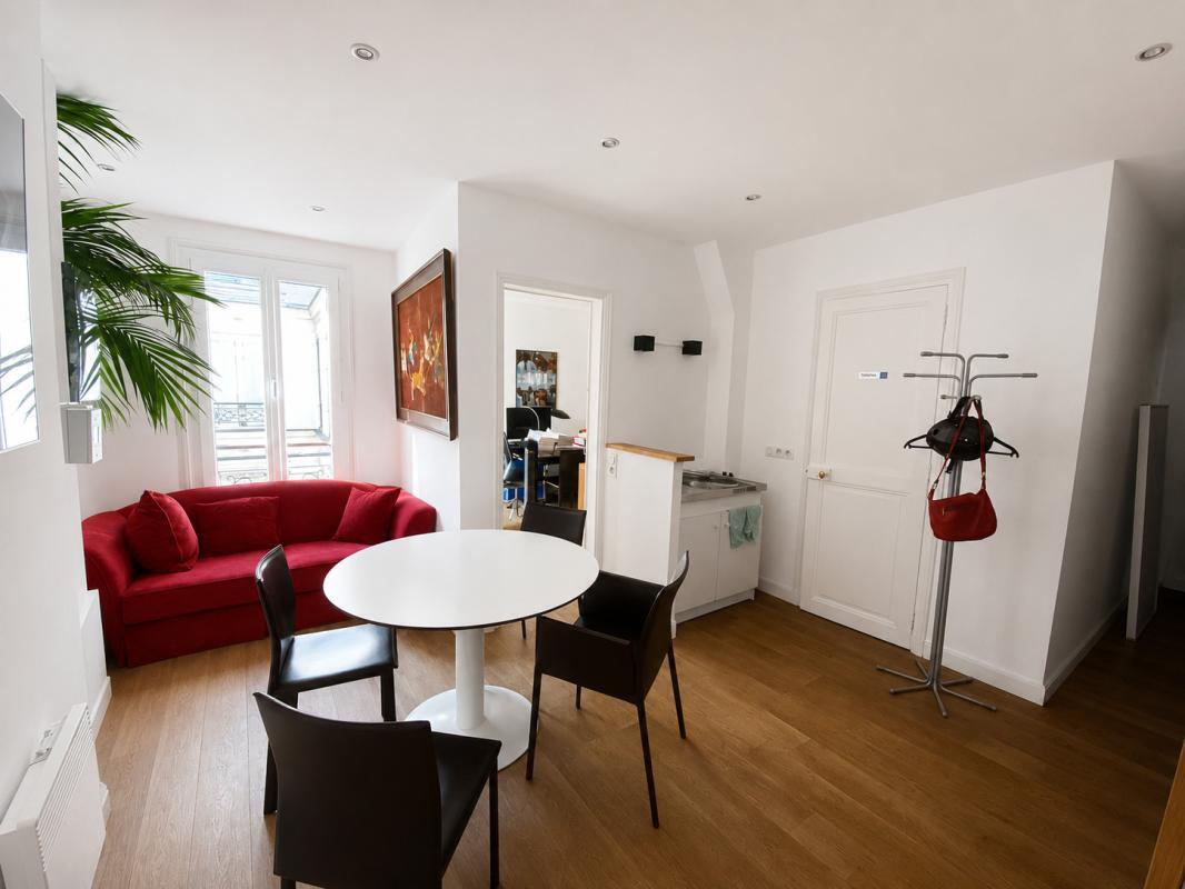19 Rue Beaurepaire, Paris à louer Photo de l’immeuble– Image 1 sur 9