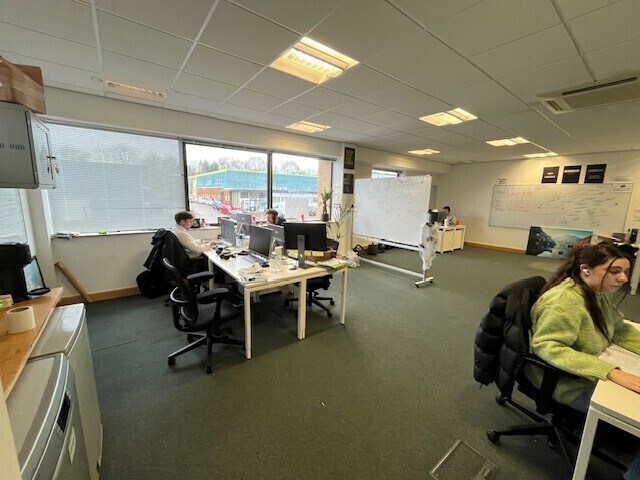 4-6 Porters Wood, St. Albans à vendre - Photo intérieure – Image 2 sur 4