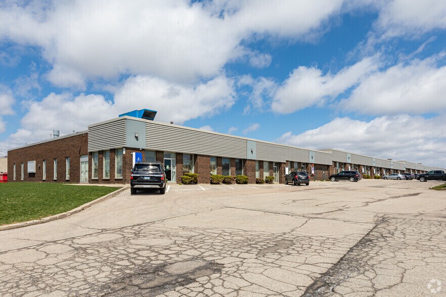 4635 Burgoyne St, Mississauga, ON à louer - Photo principale – Image 1 sur 3