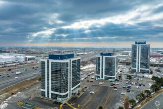 195 The West Mall, Toronto, ON - VUE AÉRIENNE vue de carte