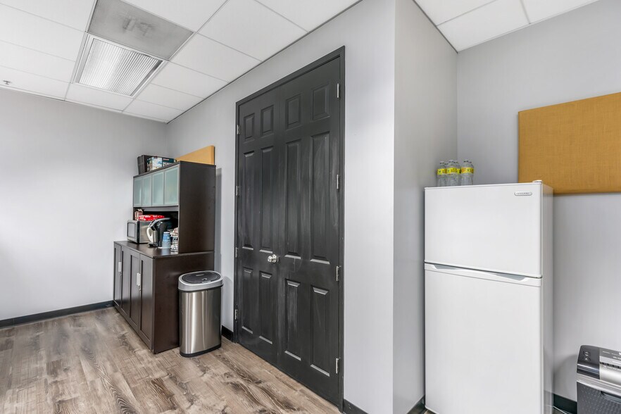 6B Liberty, Aliso Viejo, CA à louer - Photo intérieure – Image 3 sur 26