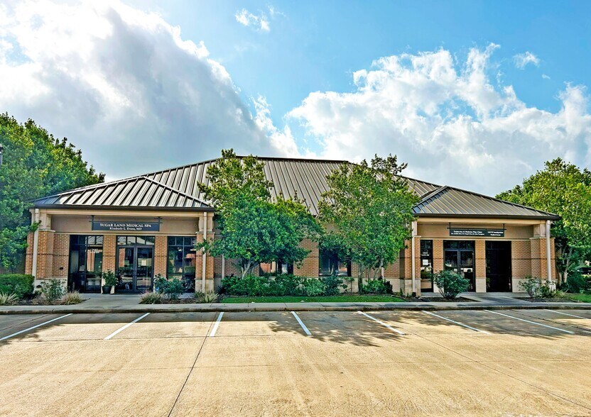 1441 Highway 6, Sugar Land, TX à louer - Photo de l’immeuble – Image 2 sur 3