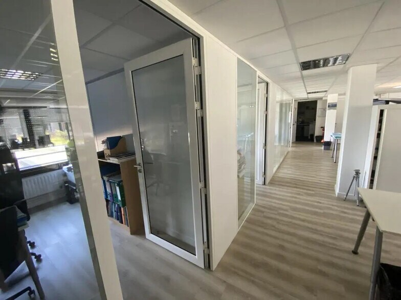 Bureau dans Nantes à louer - Photo de l’immeuble – Image 3 sur 16