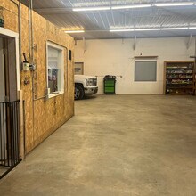 2800 1st Ave NW, Faribault, MN à louer Photo intérieure– Image 2 sur 5