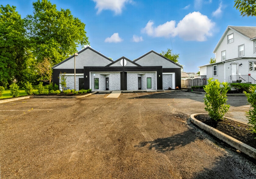 142 Emerson St, Woodbury, NJ à louer - Photo de l’immeuble – Image 2 sur 4