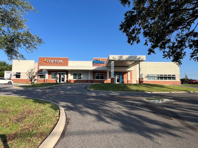 6222 Harney Rd, Tampa, FL à louer - Photo de l’immeuble – Image 3 sur 6