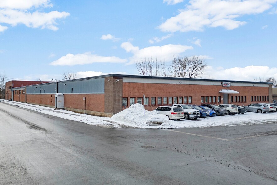 262 Rue Scott, Saint-Jérôme, QC à vendre - Photo de l’immeuble – Image 3 sur 38