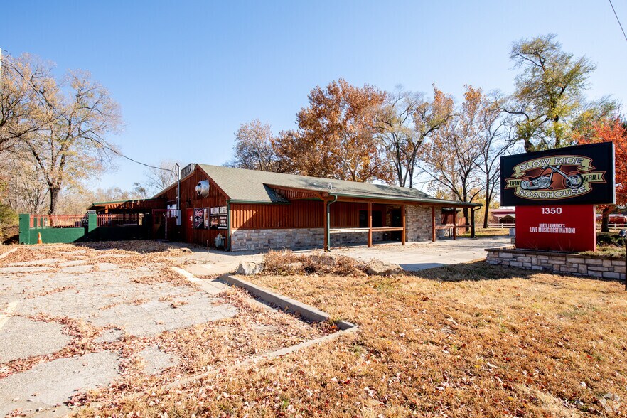 1350 N 3rd St, Lawrence, KS à vendre - Photo de l’immeuble – Image 2 sur 8