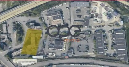 La Courneuve - Vue aérienne vue de carte