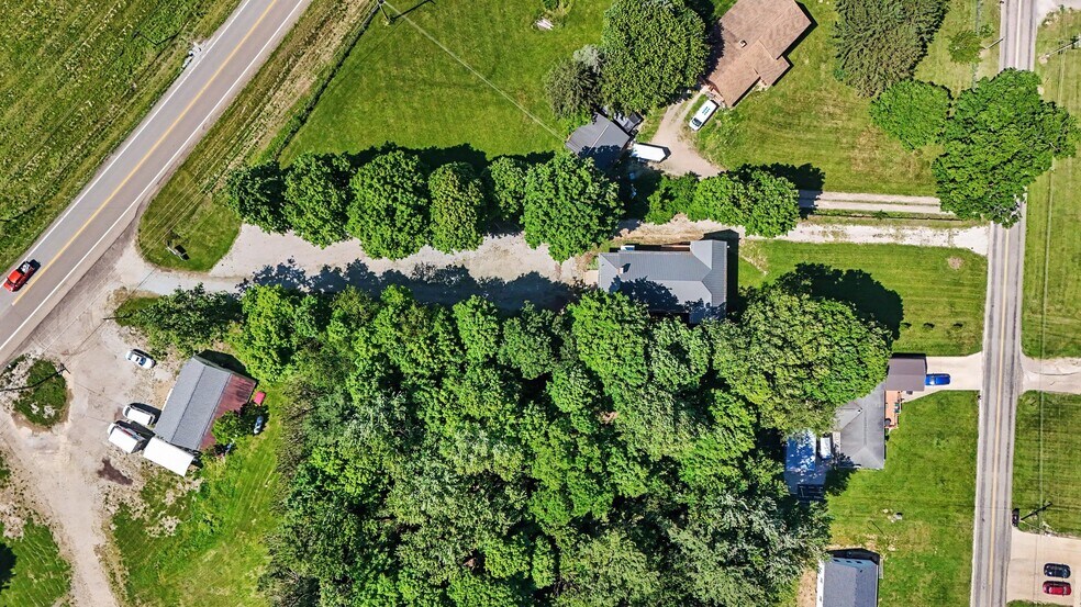 9030 Columbus Rd, Mount Vernon, OH à louer - Photo de l’immeuble – Image 2 sur 37