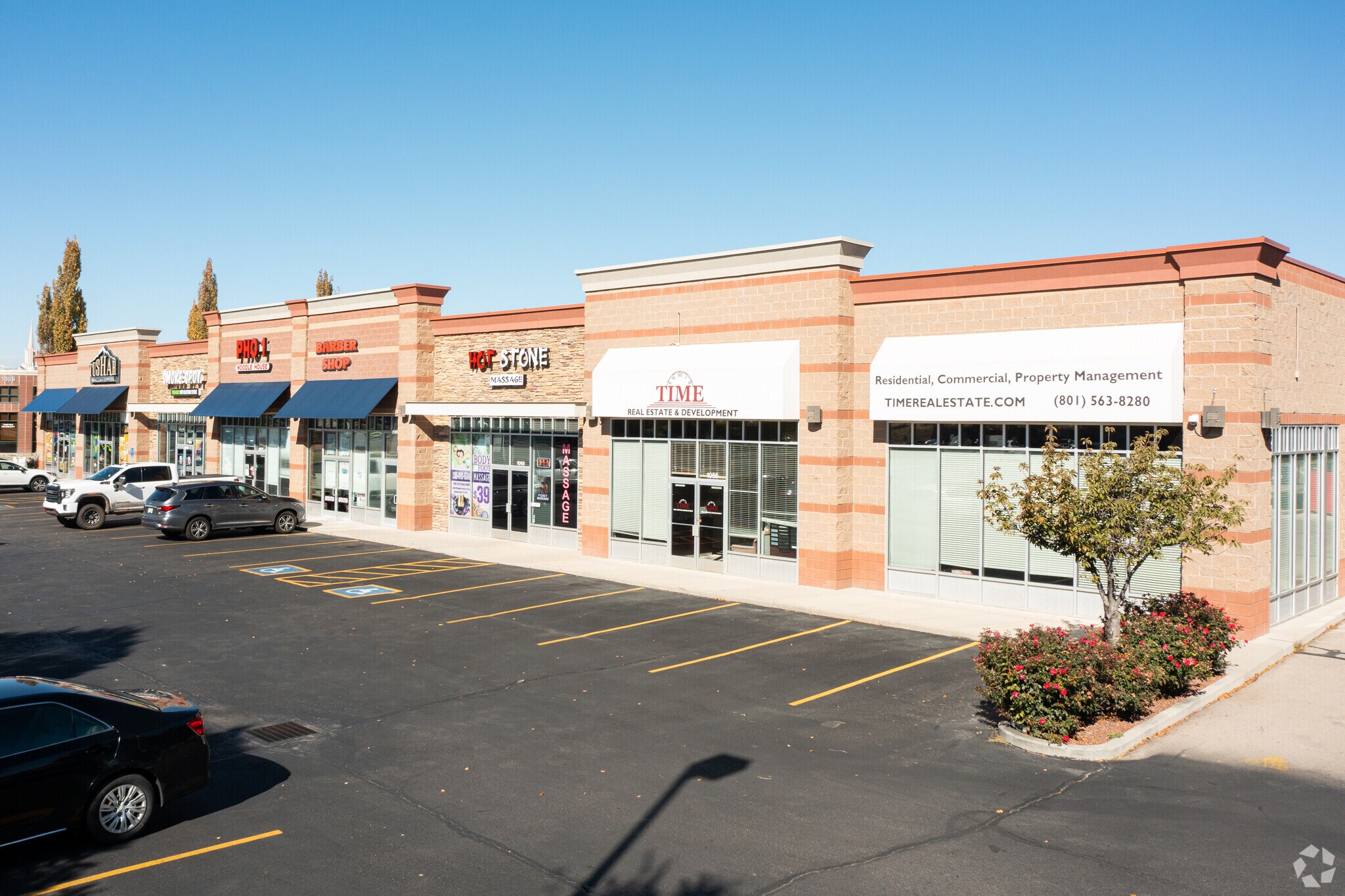 1064-1078 W South Jordan Pky, South Jordan, UT à louer Photo principale– Image 1 sur 5