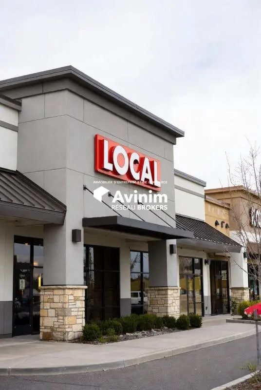 Plus de détails pour Local commercial à louer