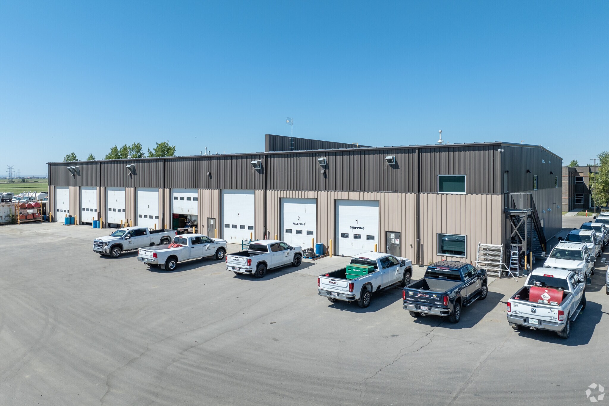 232029 Range Road 283, Rocky View No 44, AB à louer Photo principale– Image 1 sur 4