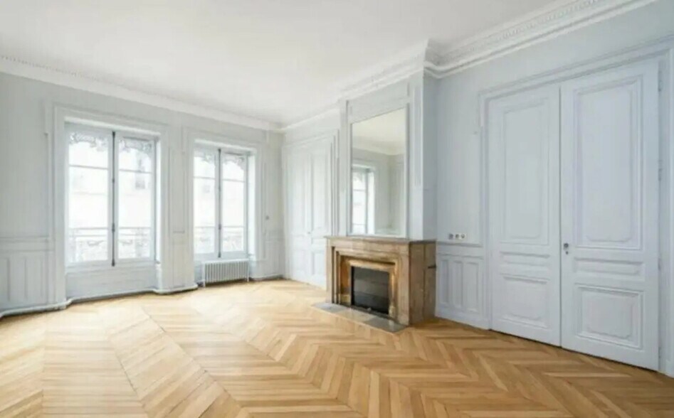 Bureau dans Paris à louer - Photo de l’immeuble – Image 2 sur 8