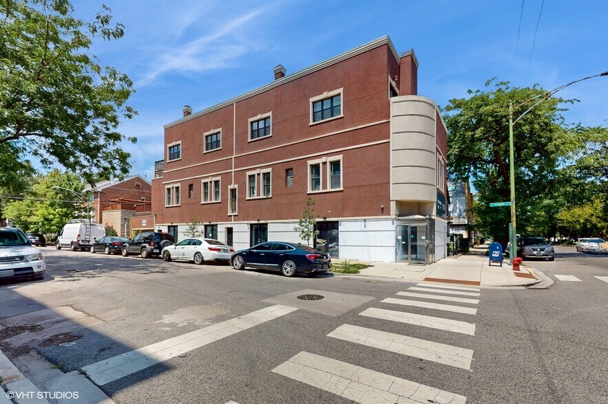 2500 N Ashland Ave, Chicago, IL à louer - Photo principale – Image 1 sur 25