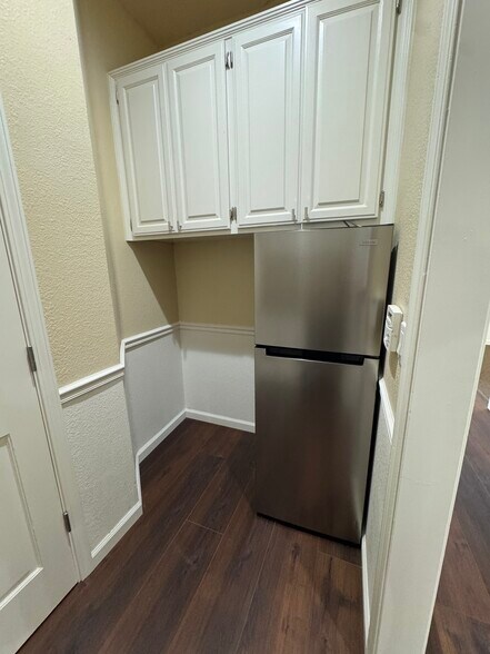 7400 Shoreline Dr, Stockton, CA à louer - Photo de l’immeuble – Image 2 sur 7