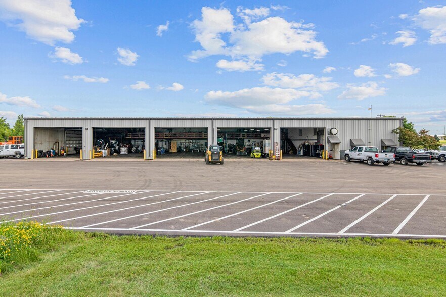 671-675 Grupe St, Roberts, WI à vendre - Photo de l’immeuble – Image 2 sur 25