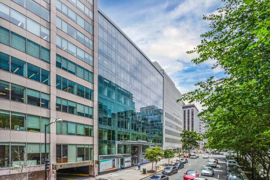 1015 18th St NW, Washington, DC à louer - Photo de l’immeuble – Image 3 sur 14
