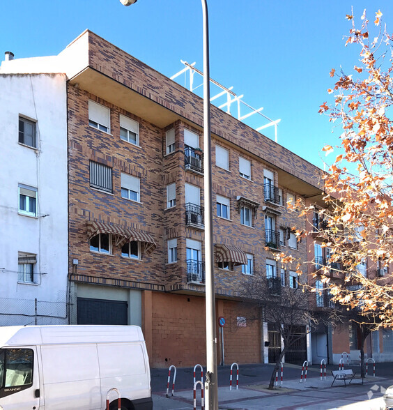 Calle Francisco Rabal, 6, Getafe, Madrid à vendre - Photo de l’immeuble – Image 1 sur 1