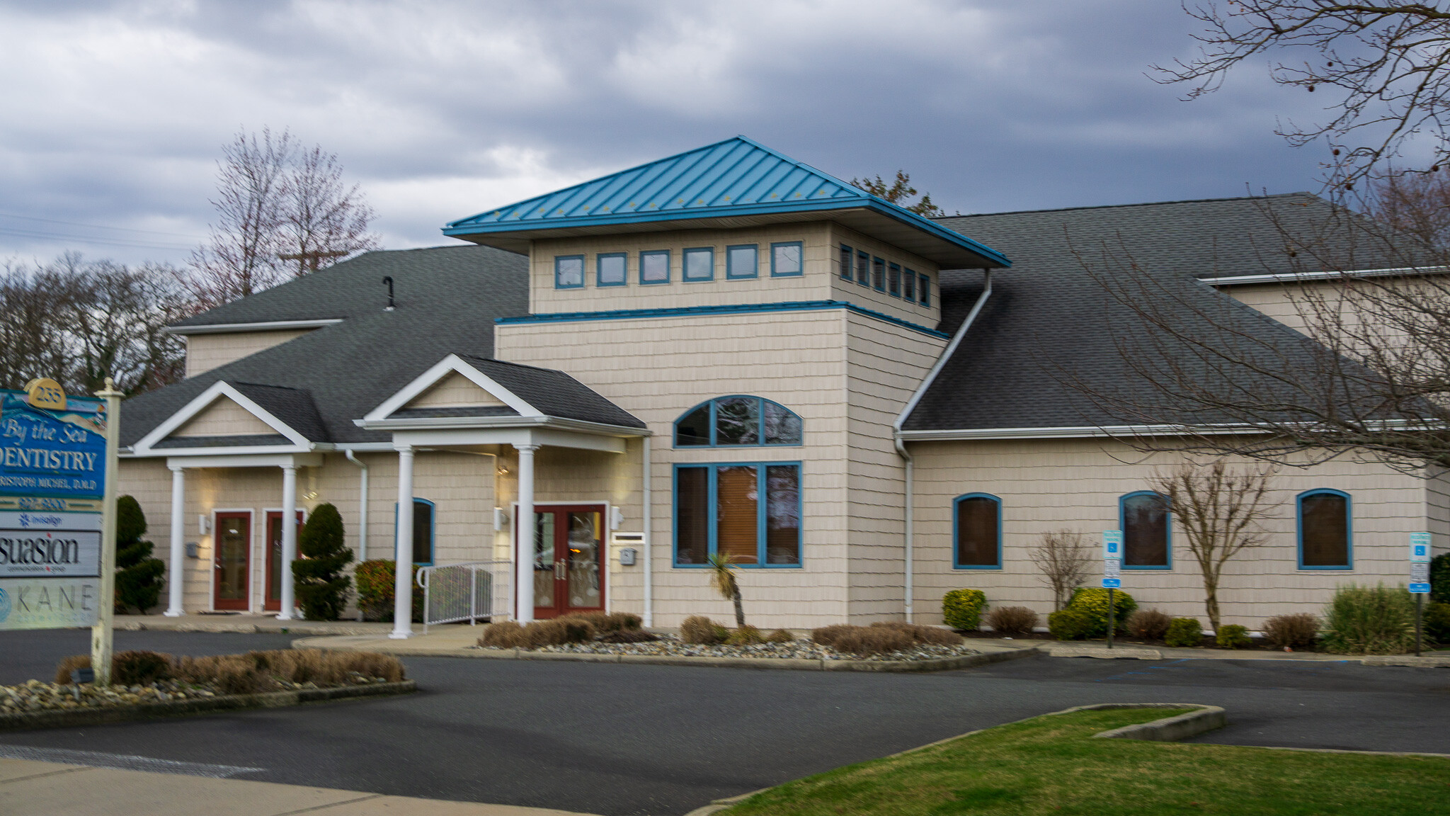 235 Shore Rd, Somers Point, NJ à louer Photo de l’immeuble– Image 1 sur 41