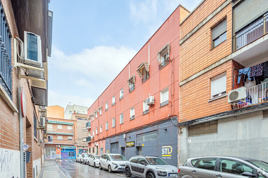 Calle Dolores Coca, 18, Madrid, Madrid à vendre - Photo de l’immeuble – Image 1 sur 1