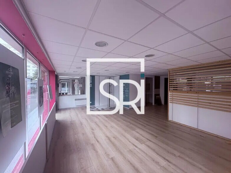 3 Rue Du Puits Artesien, Clermont-Ferrand à louer - Photo de l’immeuble – Image 3 sur 10