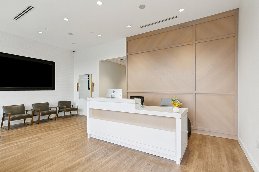 3908 Veterans Memorial Blvd, Metairie, LA à louer - Hall d’entrée – Image 3 sur 37