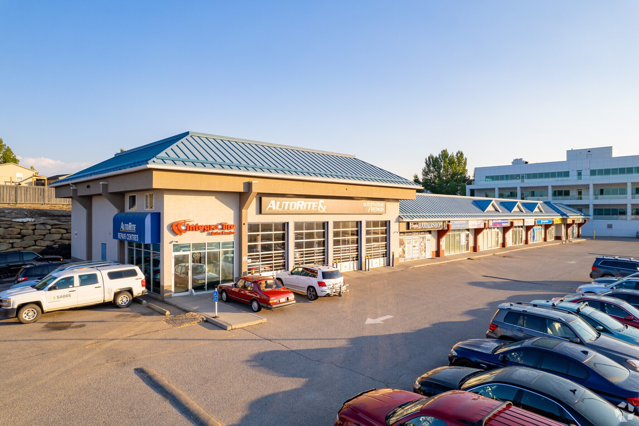 21 Crowfoot Rise NW, Calgary, AB à vendre Photo principale– Image 1 sur 20