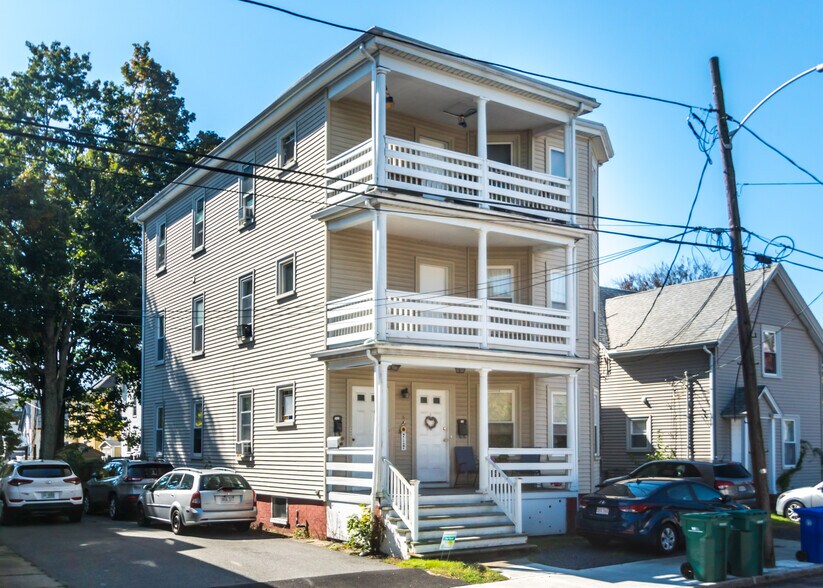 226 S Main St, Attleboro, MA à vendre - Photo de l’immeuble – Image 2 sur 19