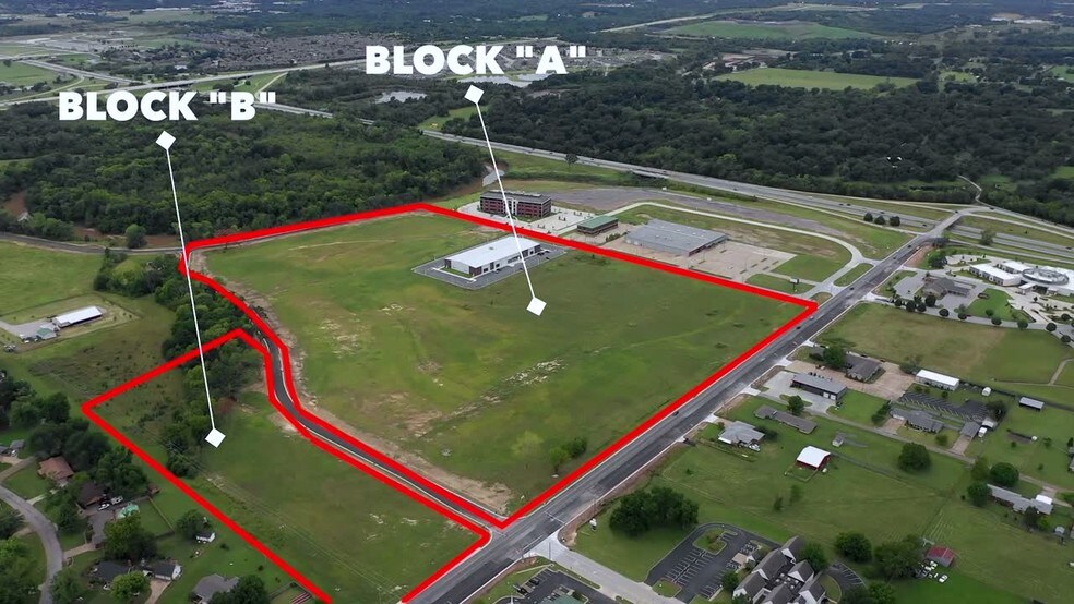 2900 W Main St, Jenks, OK à vendre - Vidéo sur l’annonce professionnelle – Image 2 sur 4