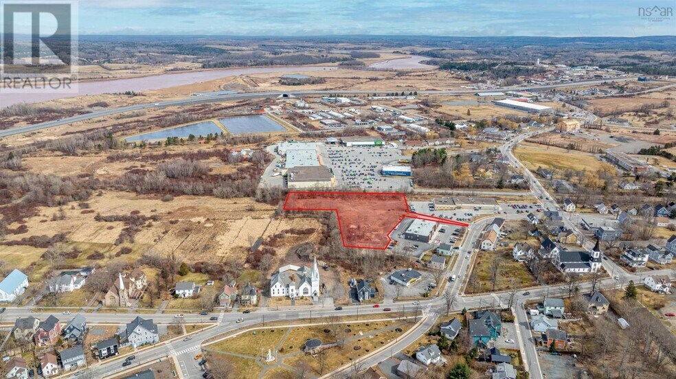 549 O'brien St, Windsor, NS à vendre - Aérien – Image 2 sur 11