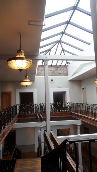 2215 Strand St, Galveston, TX à louer - Photo intérieure – Image 3 sur 8