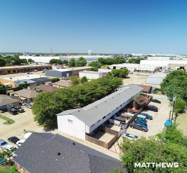 2460 Doreen St, Grand Prairie, TX à vendre - Photo de l’immeuble – Image 1 sur 3
