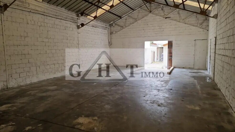 Industriel/Logistique dans Drancy à vendre - Photo intérieure – Image 2 sur 19