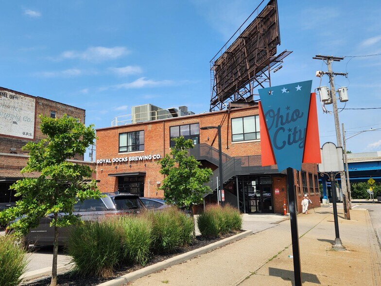 2814 Detroit Ave, Cleveland, OH à louer - Photo de l’immeuble – Image 3 sur 10