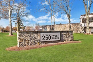 Plus de détails pour 240-260 W Nyack Rd, West Nyack, NY - Bureau à louer
