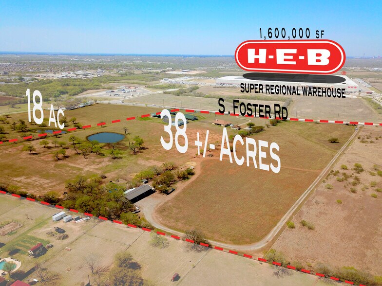 1776 S Foster Rd, San Antonio, TX à vendre - Photo de l’immeuble – Image 1 sur 8