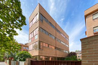 Plus de détails pour Calle de Bueso Pineda, 7, Madrid - Bureau à louer