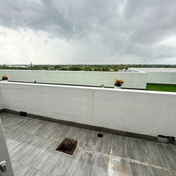 View Photo